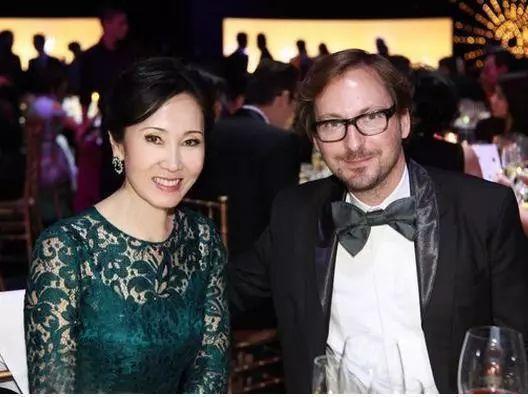 王思聪的妈妈林宁：神秘的背后，是满满少女心和霸气女王范