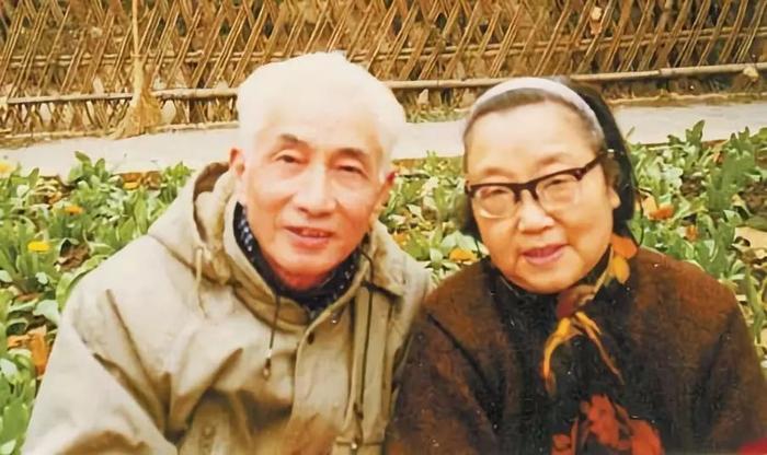 从马航调查组解散到哈文更博：时光很凉，思念很长