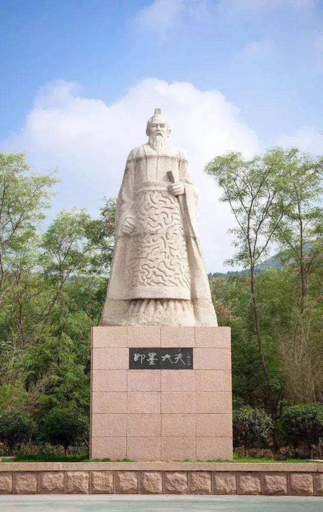 名将乐毅为何五年都攻不下齐国最后两座孤城？他是在养寇自重吗？
