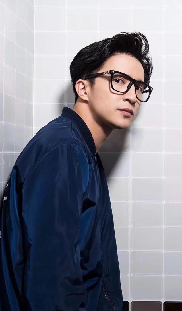 明星壁纸｜薛之谦 我的心愿是世界和平