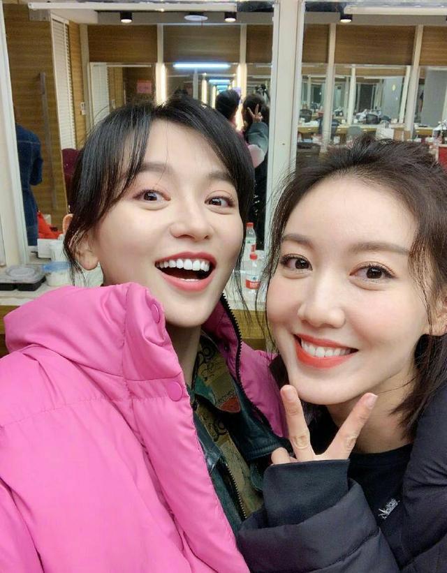 《知否》林小娘下线，晒墨兰母女私下合照，网友：女儿比妈妈还老