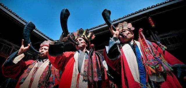 神秘、浪漫又独具特色，巫风文化为何偏偏在楚国落地生根？