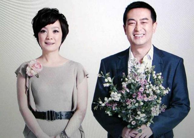 张嘉译的两段婚姻：31岁闪婚遭羞辱，二婚娶富豪妻子，却被妻管严