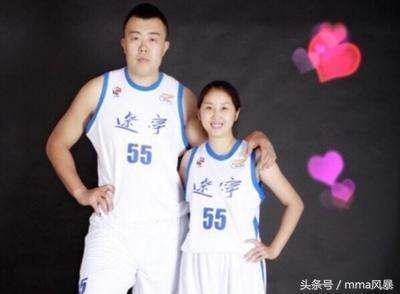 嫁给身高2米15重达300斤的韩德君是什么感觉？看看他妻子怎么说！