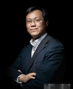 ​曾经的中国第一狗仔卓伟，这几年为何不见动静了？原因有三！