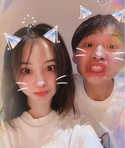 ​张恒预告要曝郑爽黑料？微博名字也改回来了，但粉丝却称这不是他