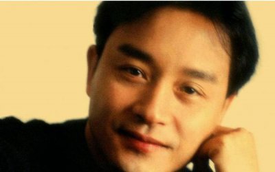 ​曾击败张国荣夺影帝，是胡歌“师傅”，因救人被毁容如今只能做配
