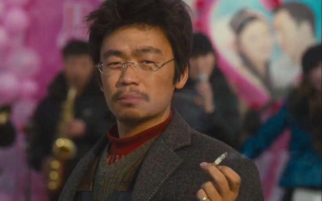 可悲的刘斌：23岁任央视主持人，50岁娶小娇妻，却被联手掏空财产