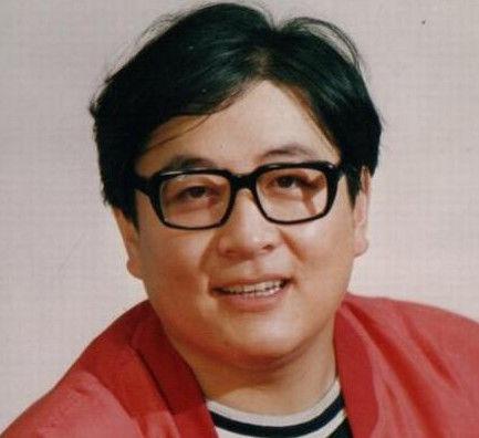 可悲的刘斌：23岁任央视主持人，50岁娶小娇妻，却被联手掏空财产