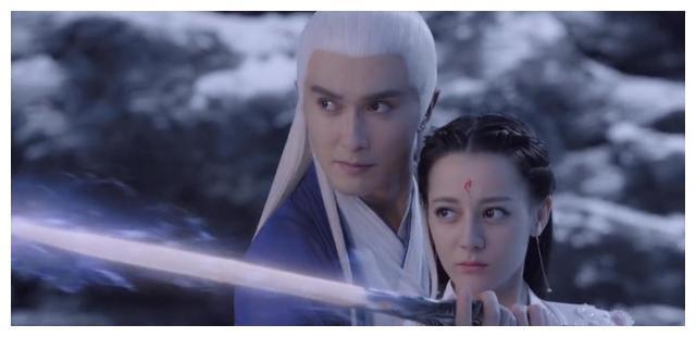 《三生三世枕上书》：魔尊渺落她的真身乃是三毒浊息，不死不灭