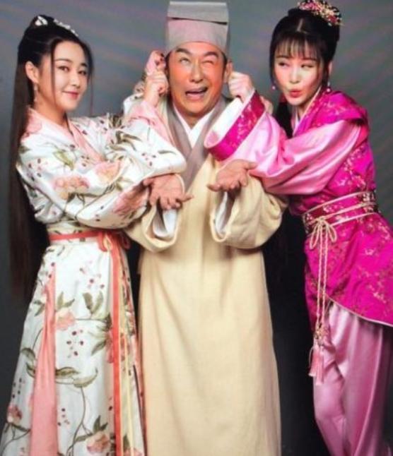 《唐伯虎点秋香》经典再现，陈浩民成“唐伯虎”，与星爷一较高下