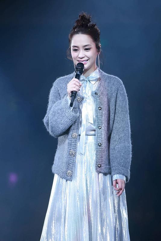 《柒个我》蔡文静侧面撞脸杨幂又撞衫阿娇、陈法拉