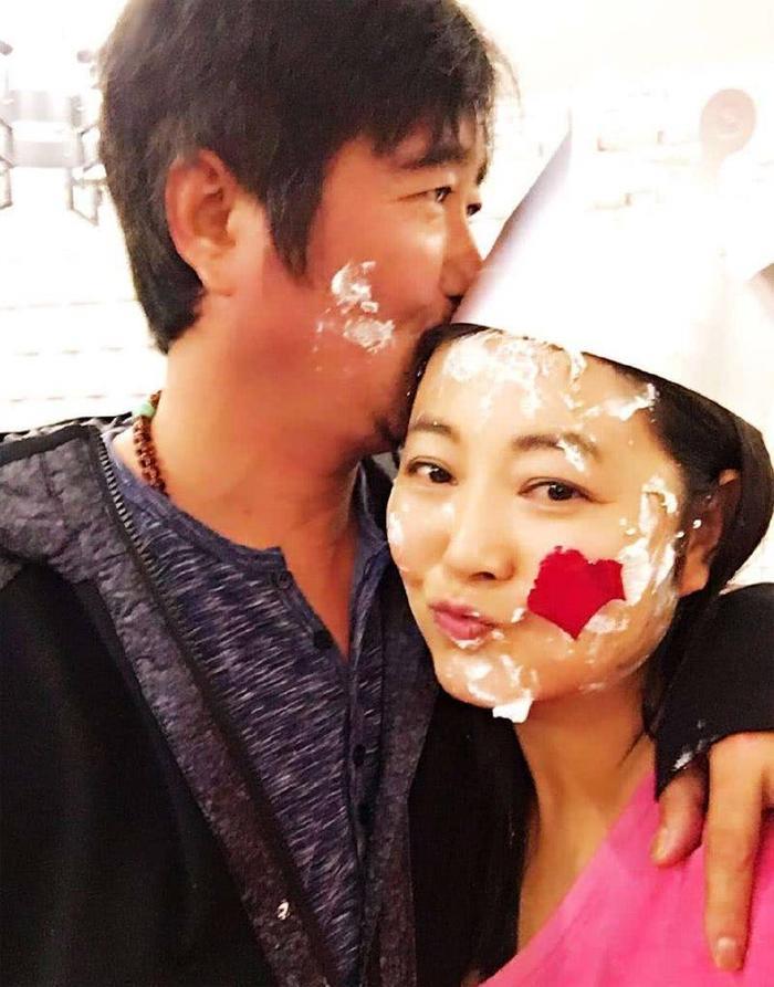 王茜华的老公，原来就是我们都熟悉的男演员，戏里戏外都是夫妻