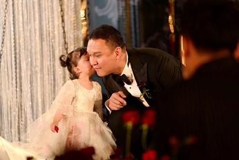 《新说唱》导演车澈与李嘉格结婚 二人因选秀结缘