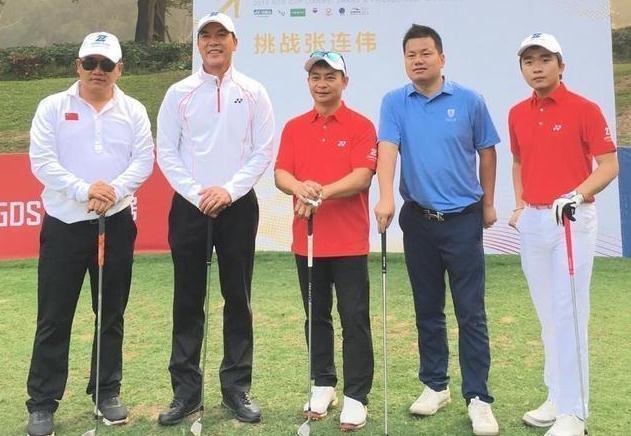 46岁李小双近况：身价过亿坐拥歌手娇妻，无奈结婚16年至今没孩子