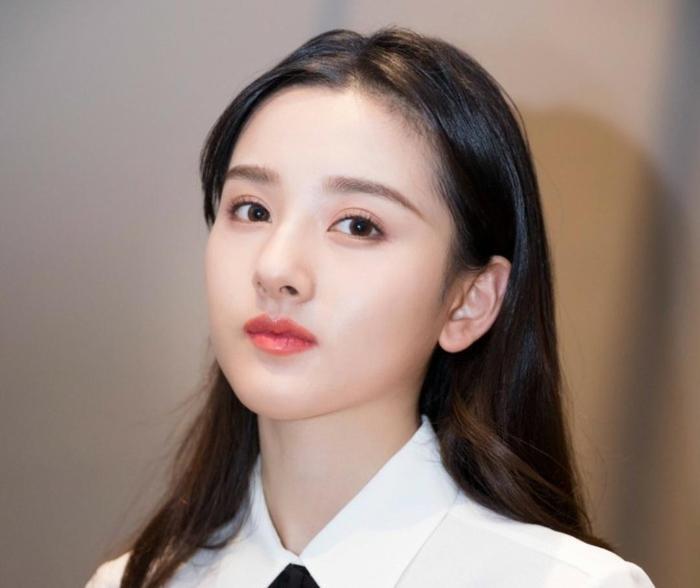 九州小郡主，灵气女演员，宋祖儿了解一下