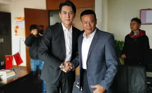 靳东要开启霸屏模式了！五部新剧即将上线，值得期待！