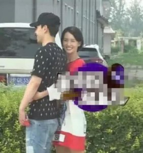 ​金晨街头热吻恋情疑曝光，现男友与前任邓伦即将同台