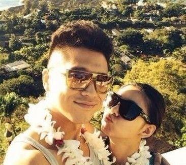冯巩“女儿”李小萌，老公因她不拍吻戏，如今相恋12年依旧恩爱