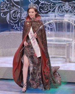 ​25岁冯盈盈倒贴两年积蓄为男友买房，分手后3.3万出租恐无人问津