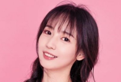​凡凡绯闻女友秦牛正威,说一直很尊重吴老师,没交往