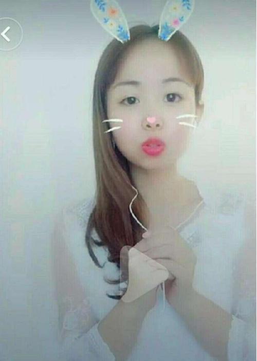 网红嘟嘟姐回归抖音，摇身一变成女神，背后经历惹人疼！