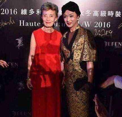 卓伟已经开始曝光成龙所说的百年内幕, 曾志伟第一个被曝光