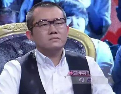 ​爱情导师涂磊生活照，曾在电视台门口被打，神秘妻子曝光