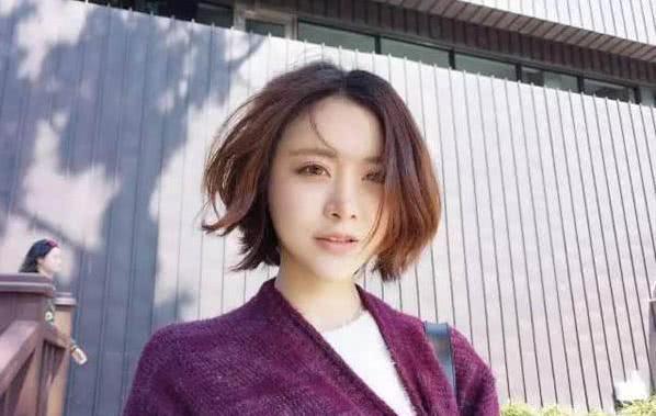 网红的学历真的很低？冯提莫杨清柠学历差距一目了然！