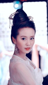 ​胡歌刘诗诗新剧来袭，兄妹变情侣，胡歌首演宫斗剧