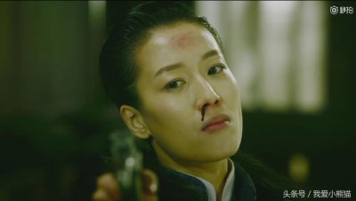 ​谍战剧《和平饭店》中的大当家，戏外却是一名大美女
