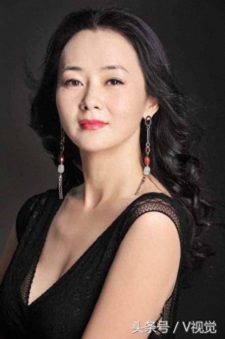 陈伊莎，四川省宜宾市女演员，有一种大气的美，主演很多热播剧