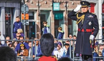 ​安德鲁王子陷丑闻，放弃军衔及王室赞助，王子变平民