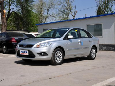 ​只有2万块钱还在选面包车？这几台车闭眼睛选，村头大娘坐不住了