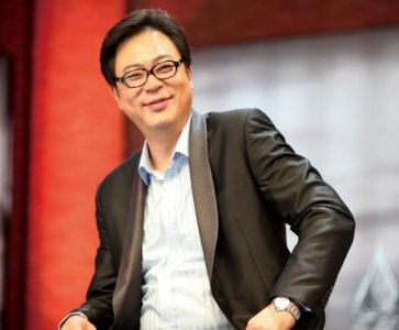 ​高亚麟：走红后恋上小11岁时玮，婚后瞒着老婆抵押房产，现状如何