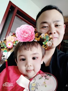 ​我，90后天津人，和巴基斯坦老婆离婚后，独自照看混血女儿