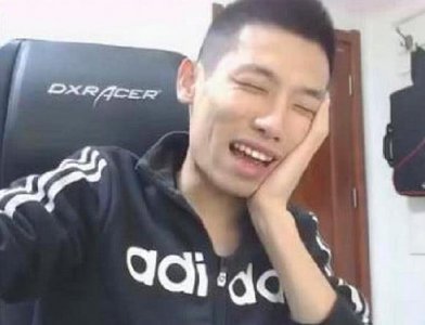 ​dnf旭旭宝宝查房允美被冷落，连说形同陌路，一个超火就原形毕露
