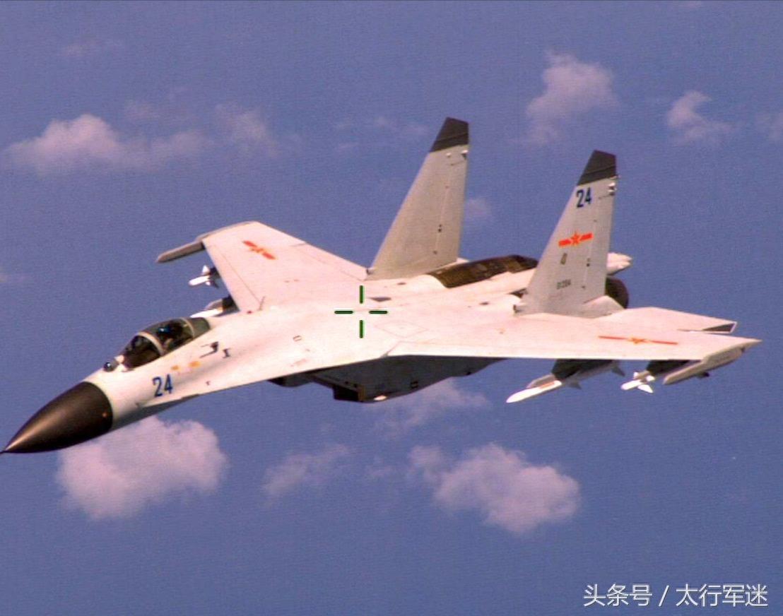 中国空军装备之歼11战斗机高清大图