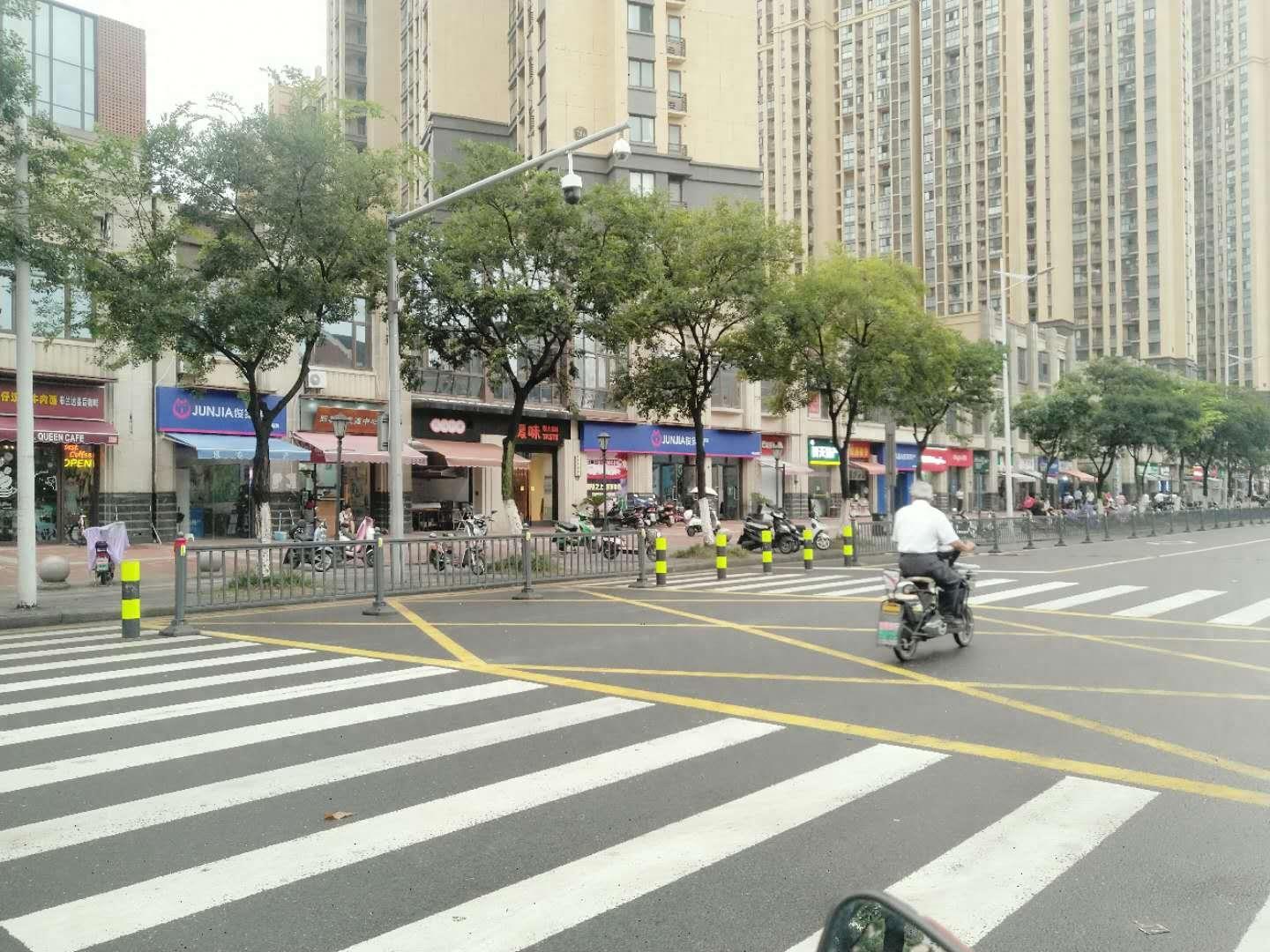昆山花桥，一座被房产中介“包围”的环沪小镇