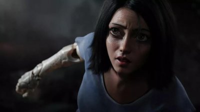 ​上映3天才3.5亿，豆瓣评分7.6，《阿丽塔》票房难破10亿