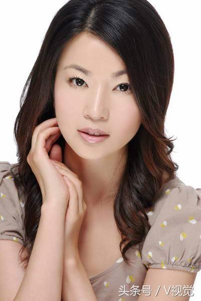 傅晶、甘婷婷、海清主演《落地，请开手机》