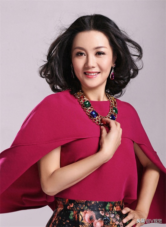 高露 赵柯 王妍之主演《且行且珍惜》
