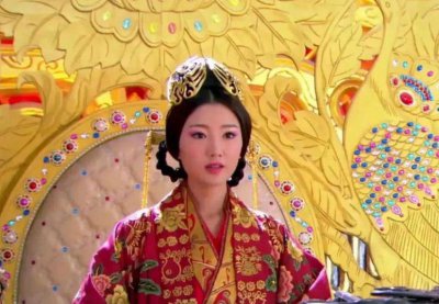 ​上官皇后：6岁出嫁15岁守寡，历经4帝，父母被灭族，姨妈成孙媳
