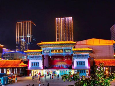 ​山东威海夜市一条街，400多家餐饮口味各异，简直是美味的江湖