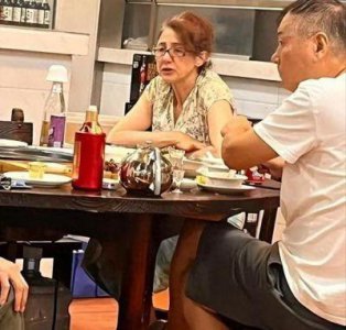 ​国外女明星郝莲露：北大毕业嫁给北京的出租车司机，男子为她迁居广州
