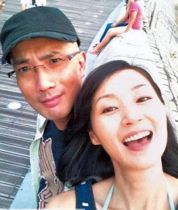 ​万绮雯：从亚洲小姐脱颖而出，曾与吕颂贤甄子丹交往，与陈十三闪电结婚收获幸