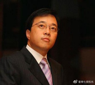 ​大魔王谭晶：丈夫为中国最年轻院士，曾捐半数财产建小学