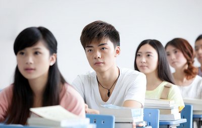 ​华东地区11所985大学排名！中海大跌出前十，中科大进不了前三