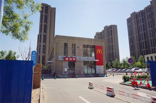 实拍 北京大兴的天宫院地铁站