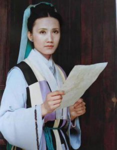 ​东方闻樱本色出演《红楼梦》，女孩孤单无助，唯与陈晓旭保持联系